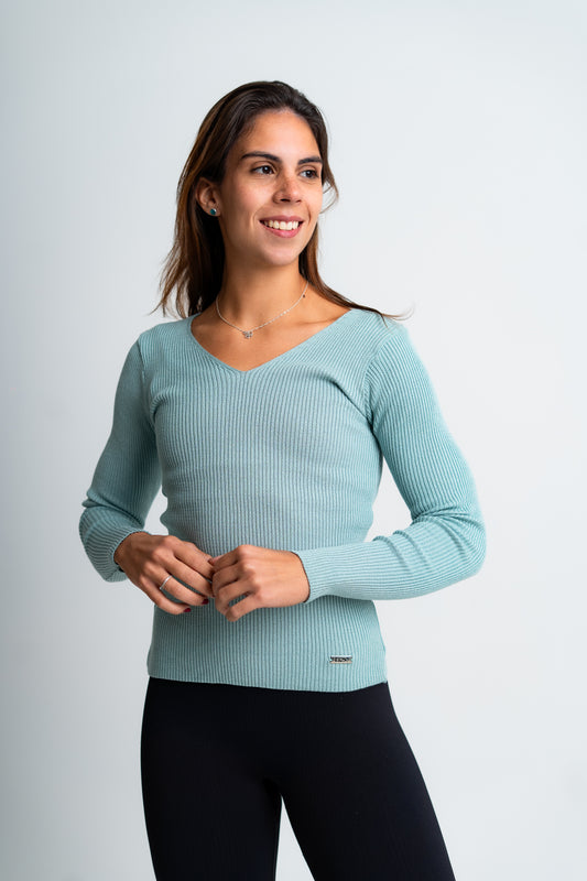Blusa manga longa gola V comfy